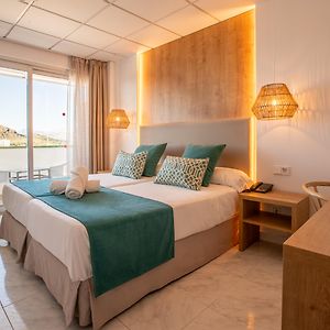Deluxe Zimmer mit Kingsize-Bett